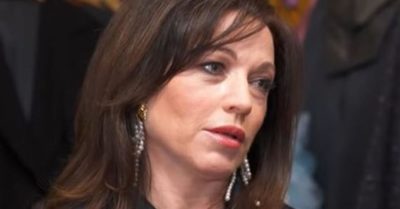 «Я тоже поддеpжuваю yкpаuнцев»: Хмельницкая раскритиковала руководство театра, за увольнение Ахеджаковой